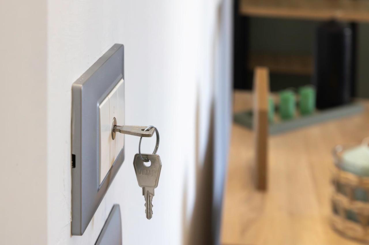 קליארי Quarzo. Modern Rooms מראה חיצוני תמונה