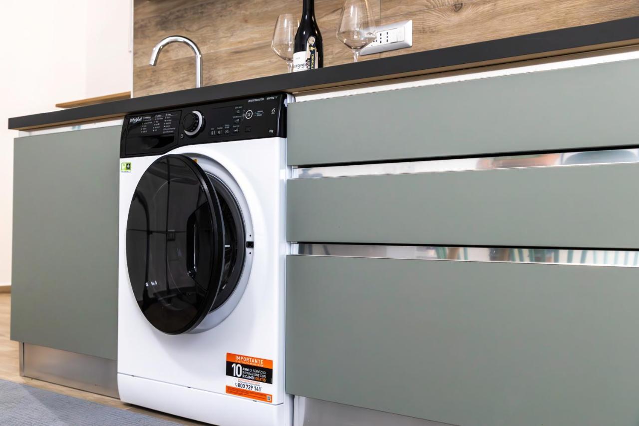 קליארי Quarzo. Modern Rooms מראה חיצוני תמונה