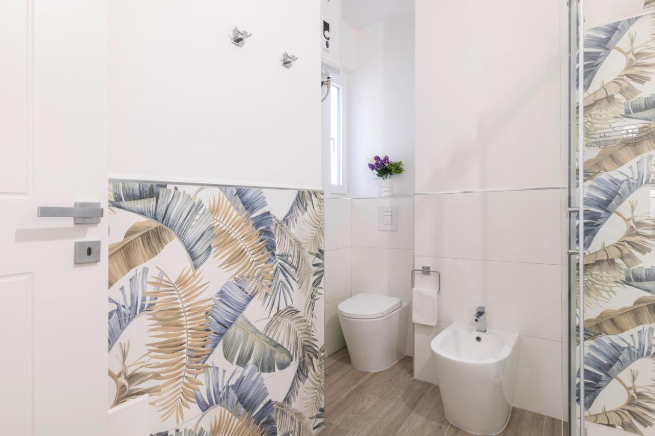 קליארי Quarzo. Modern Rooms מראה חיצוני תמונה