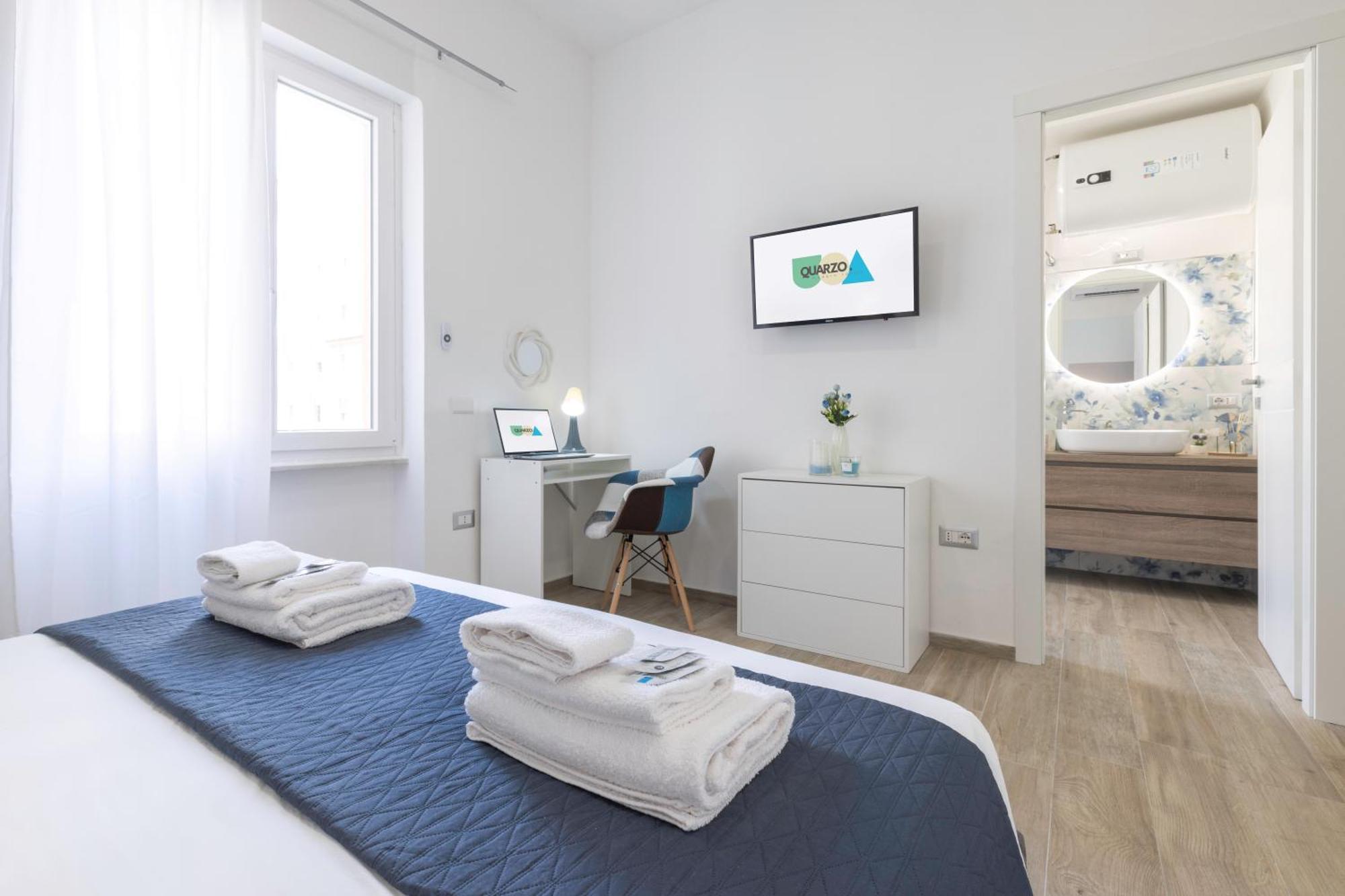 קליארי Quarzo. Modern Rooms מראה חיצוני תמונה
