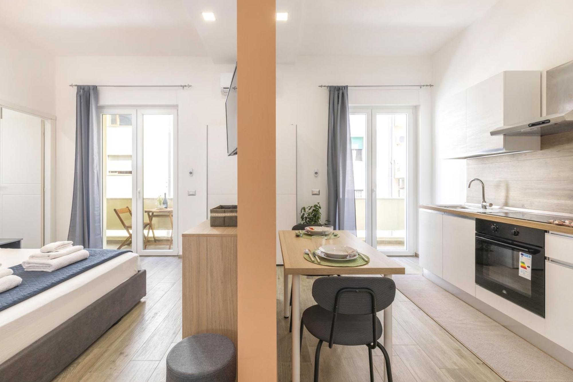 קליארי Quarzo. Modern Rooms מראה חיצוני תמונה